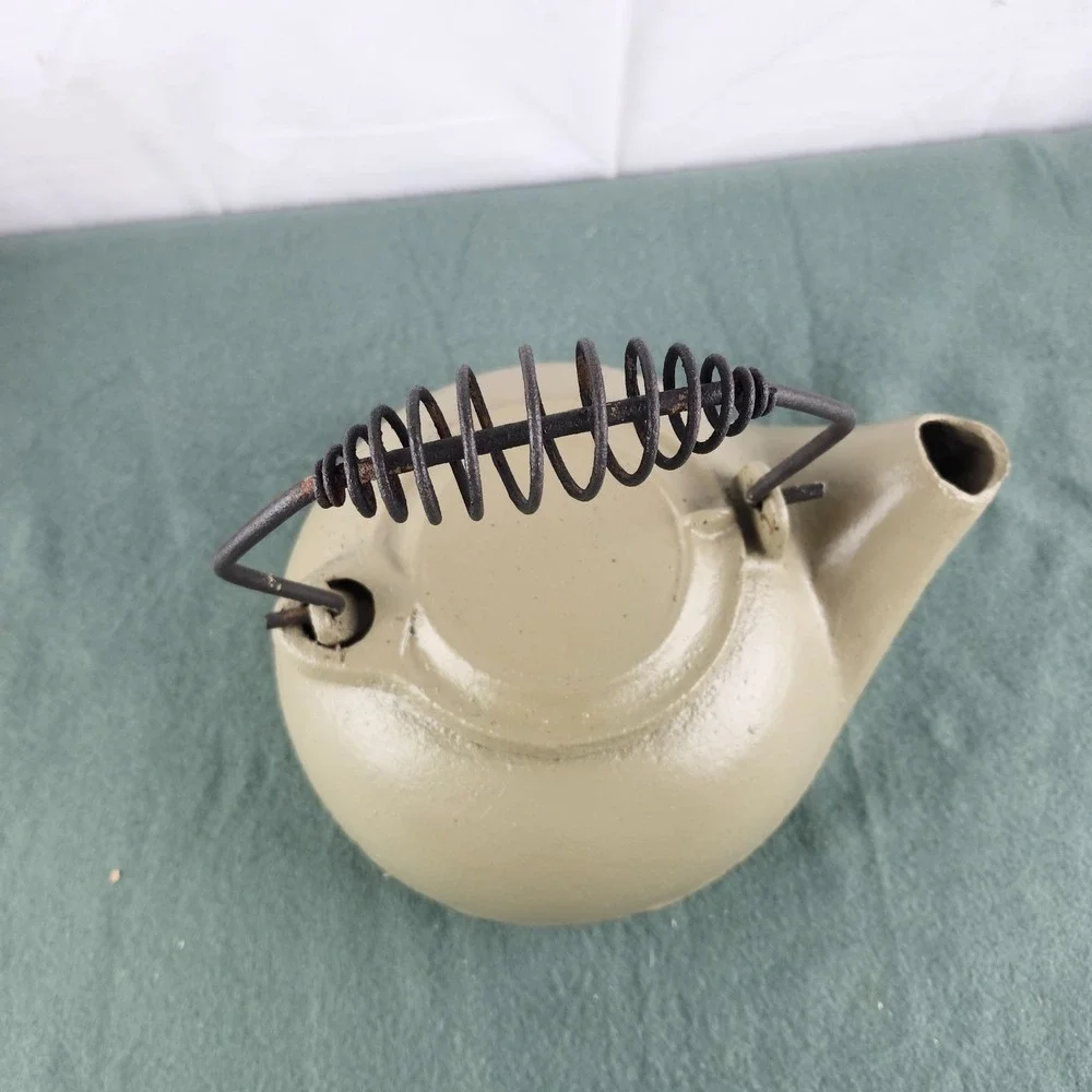 Vintage Wood Stove Steamer 3 Quart Cast Iron Humidifier Kettle Painted Display‎